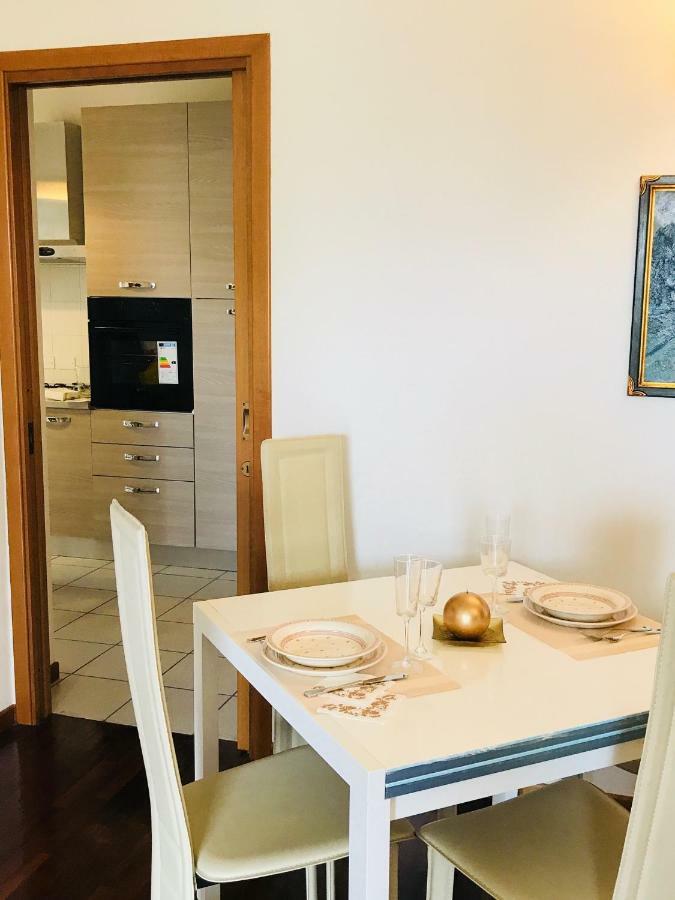 Chic Panoramic Apartment ベルガモ エクステリア 写真