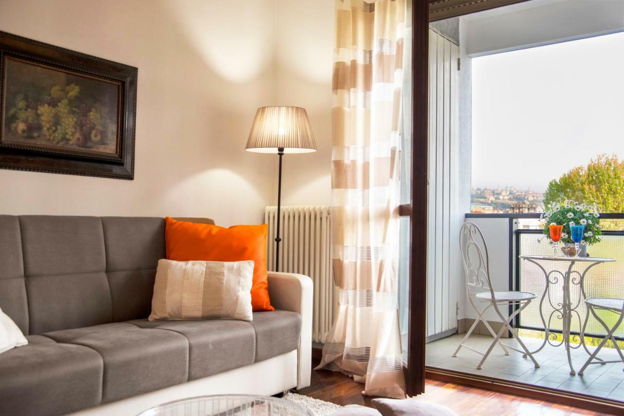 Chic Panoramic Apartment ベルガモ エクステリア 写真