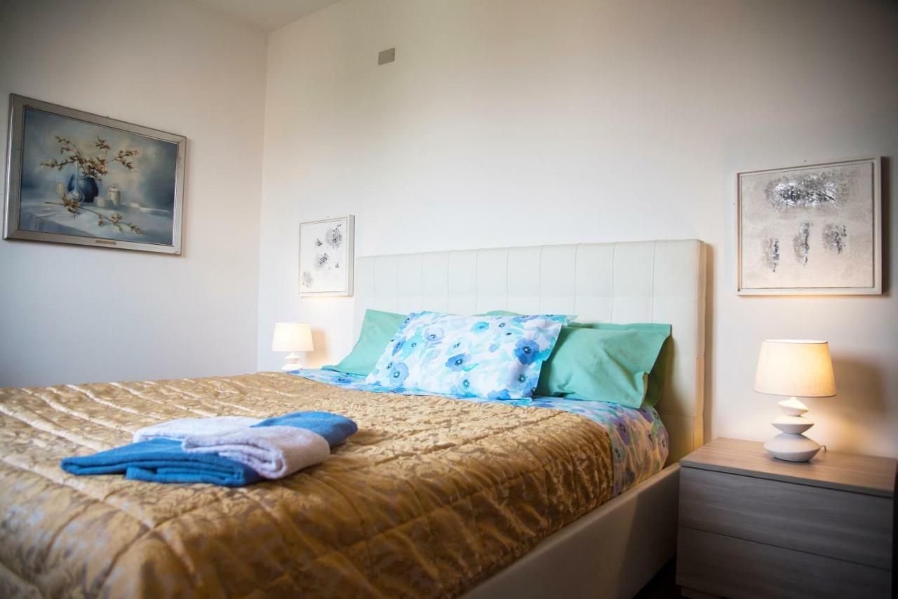 Chic Panoramic Apartment ベルガモ エクステリア 写真
